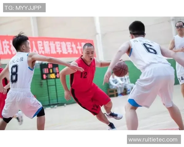 西安篮球队在选拔赛中以88分稳居积分榜首位展现强劲实力